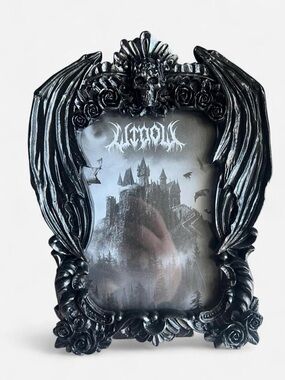 Widow Picture Frame